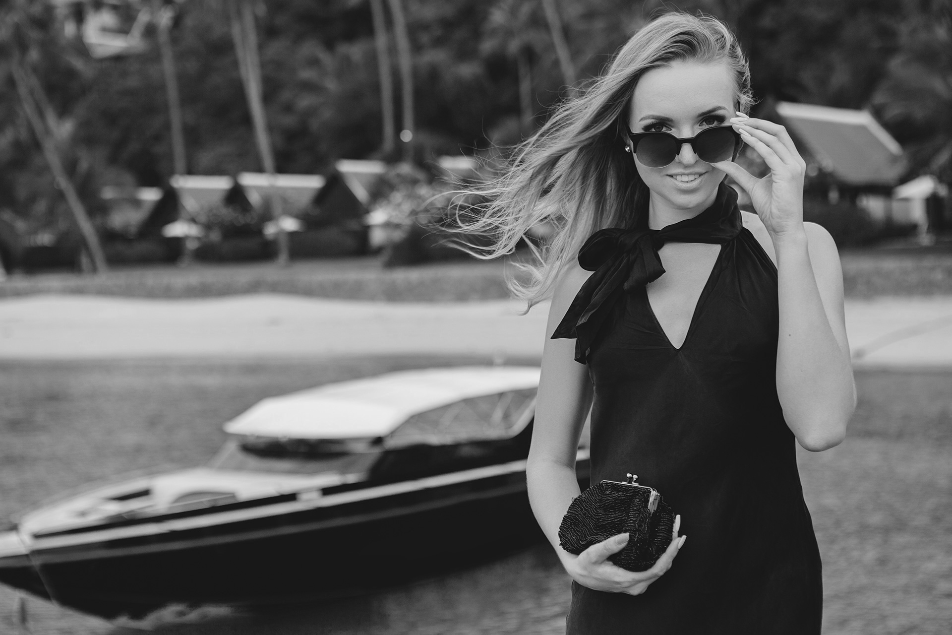 the-luxe-about-us-bw